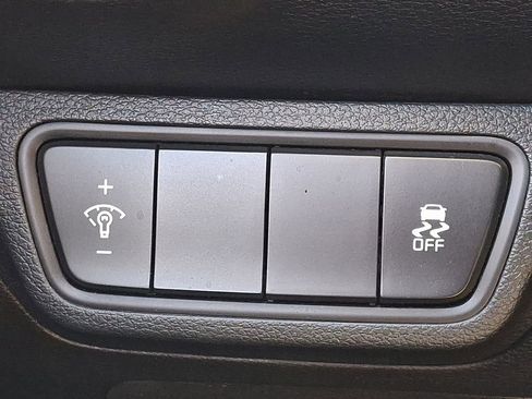 Used 2023 Kia Forte LXS image 23