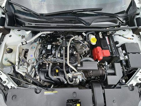 Used 2024 Nissan Sentra SR FWD image 25