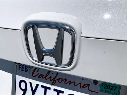 Used 2020 Honda Accord Hybrid image 30
