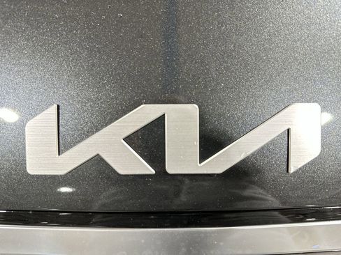 Used 2025 Kia K4 EX image 26