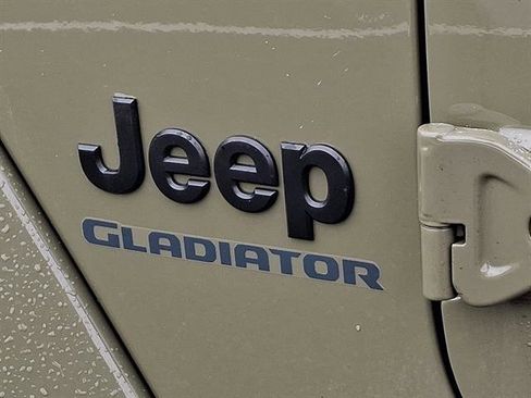 New 2026 Jeep Gladiator Sport image 23