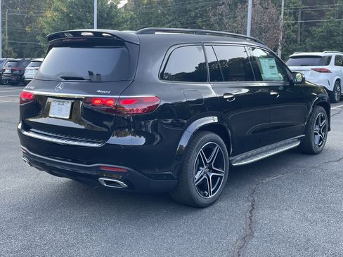 New 2026 Mercedes-Benz GLS 450 4MATIC image 6