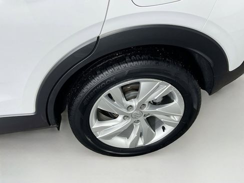 Used 2024 Buick Encore GX Preferred image 25