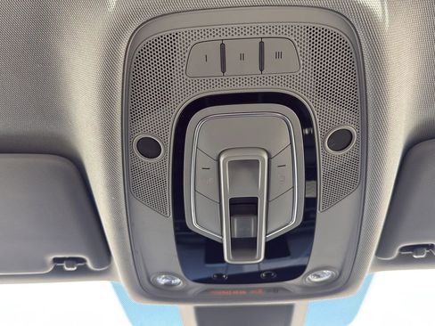 Used 2017 Audi A4 2.0T Premium image 21