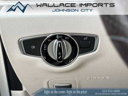 Used 2018 Mercedes-Benz E 300 4MATIC image 37