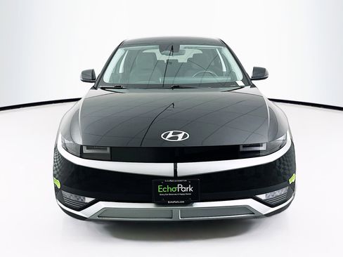 Used 2023 Hyundai Ioniq 5 SE image 2