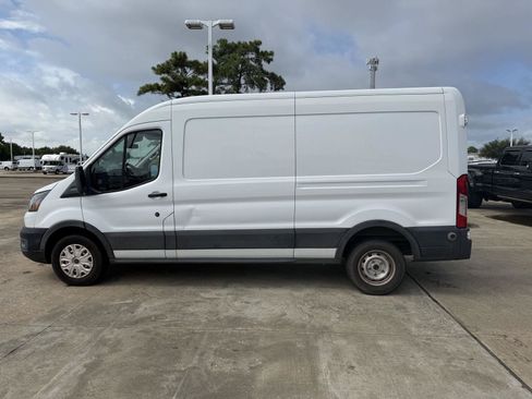 Used 2020 Ford Transit 250 Medium Roof w/ Interior Upgrade Package RWD image 9