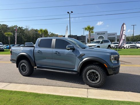 Used 2025 Ford Ranger Raptor AWD/4WD image 1