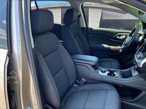 Certified 2023 GMC Acadia SLE image 7