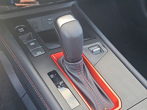 New 2026 Nissan Kicks SR image 14