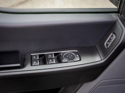 Used 2023 Ford F250 XL w/ Snow Plow Prep Package image 18