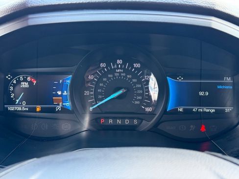 Used 2022 Ford Edge SEL image 23