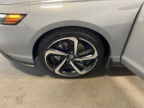 Used 2024 Honda Accord Sport image 31