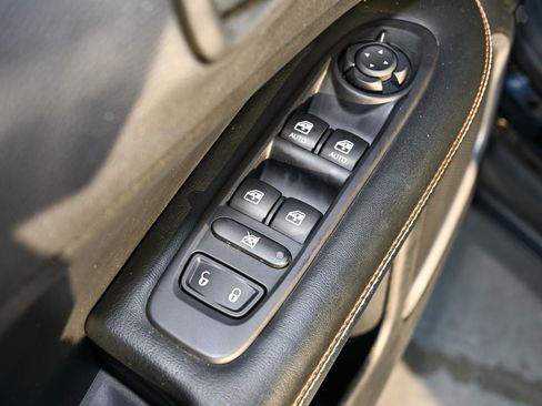 Used 2020 Jeep Compass Latitude w/ Popular Equipment Group image 23