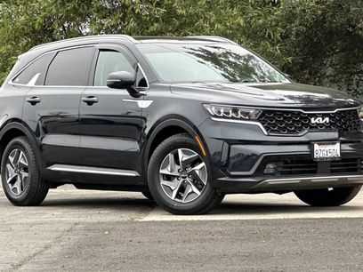 Used 2022 Kia Sorento EX w/ Panoramic Sunroof Package