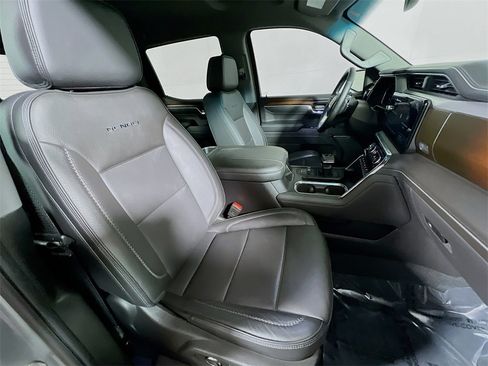 Used 2025 GMC Sierra 1500 Denali image 23