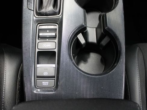 Used 2025 Honda Civic Sport image 31