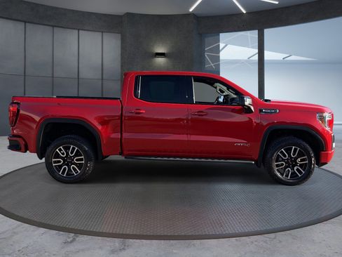 Certified 2022 GMC Sierra 1500 AT4 w/ AT4 Preferred Package AWD/4WD image 7