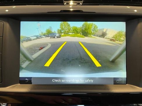 Used 2018 Jaguar XE Premium AWD/4WD image 47