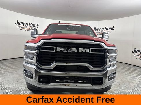 Used 2026 RAM 2500 Big Horn AWD/4WD image 3