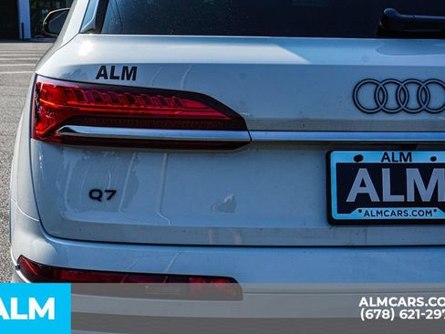 Used 2025 Audi Q7 3.0T Premium Plus AWD/4WD image 12