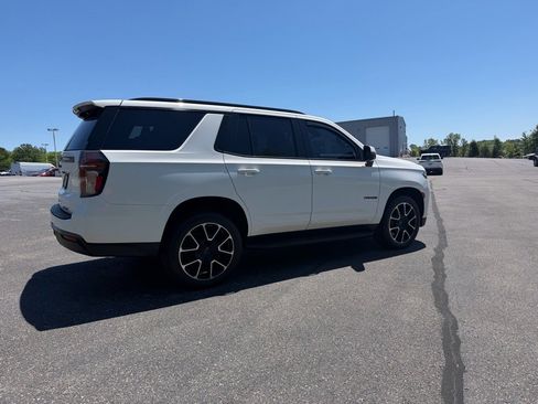 Used 2022 Chevrolet Tahoe RST w/ Luxury Package AWD/4WD image 16