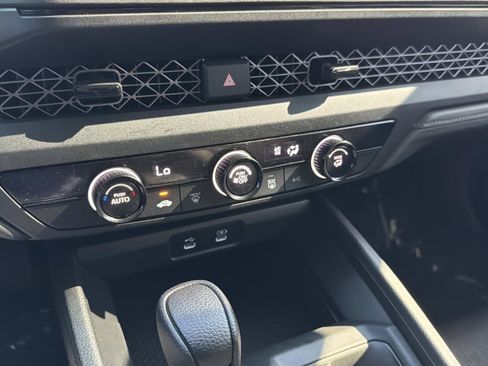 Used 2025 Honda Accord LX image 21