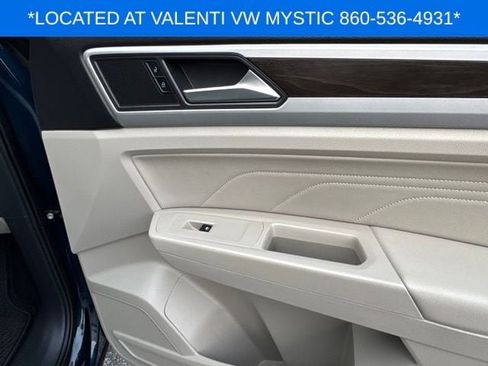 Used 2023 Volkswagen Atlas SE w/ Panoramic Sunroof Package AWD/4WD image 27