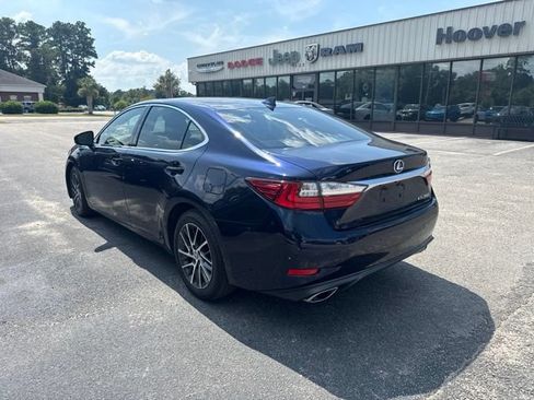 Used 2018 Lexus ES 350 w/ Luxury Package w/Wood Trim FWD image 5