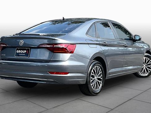 Used 2019 Volkswagen Jetta SE FWD image 13