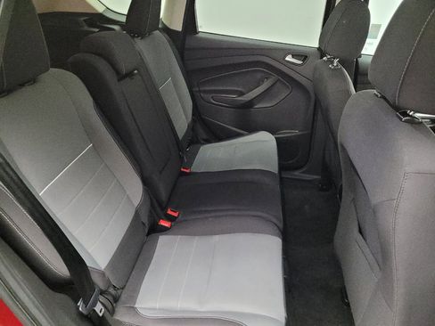 Used 2015 Ford Escape SE image 19