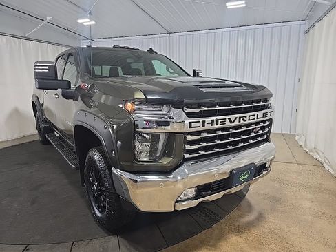 Certified 2023 Chevrolet Silverado 2500 LTZ w/ LTZ Plus Package AWD/4WD image 3