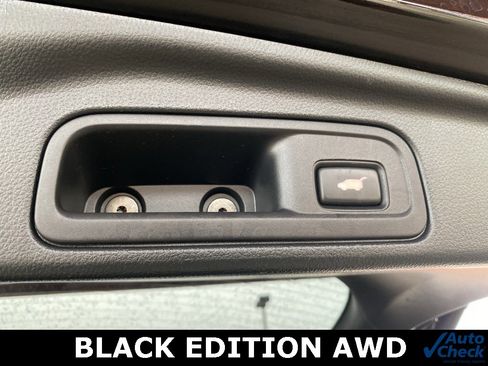 Used 2022 Honda Pilot Black Edition image 19
