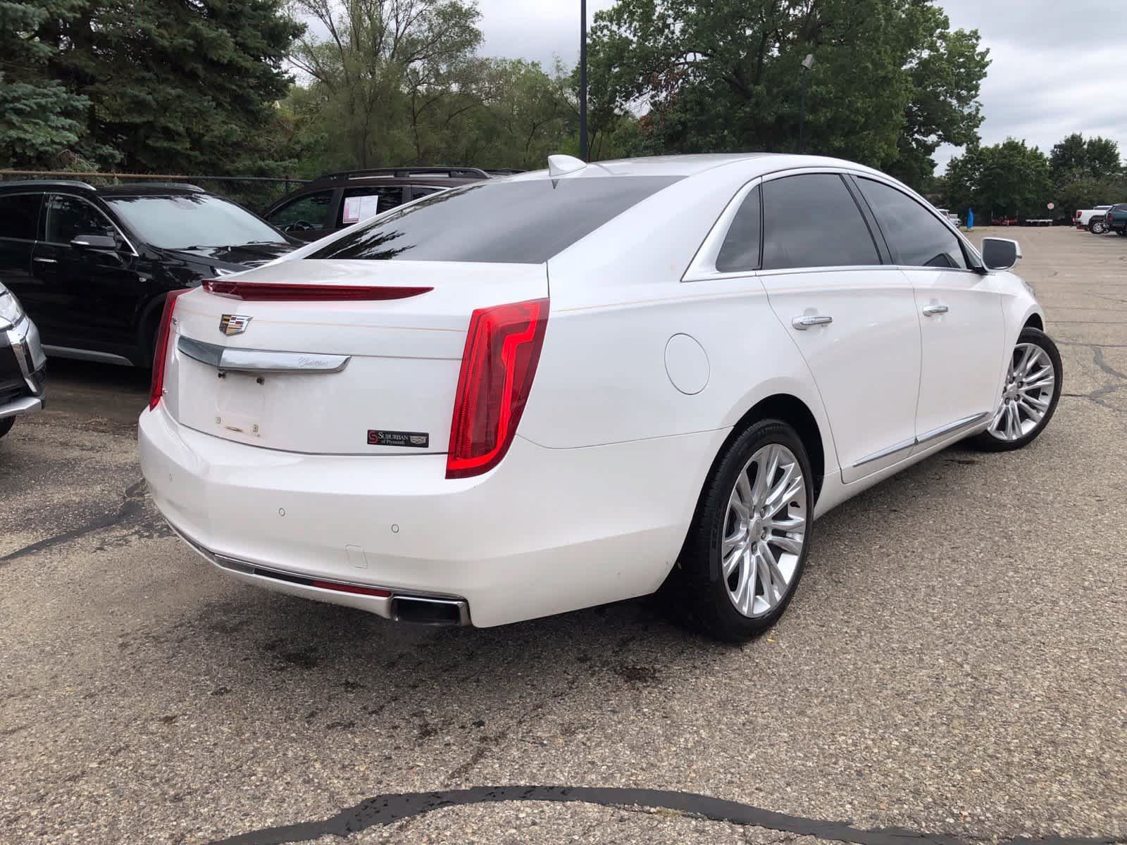 Used 2017 Cadillac XTS Luxury w/ Driver Awareness Package AWD/4WD image 3