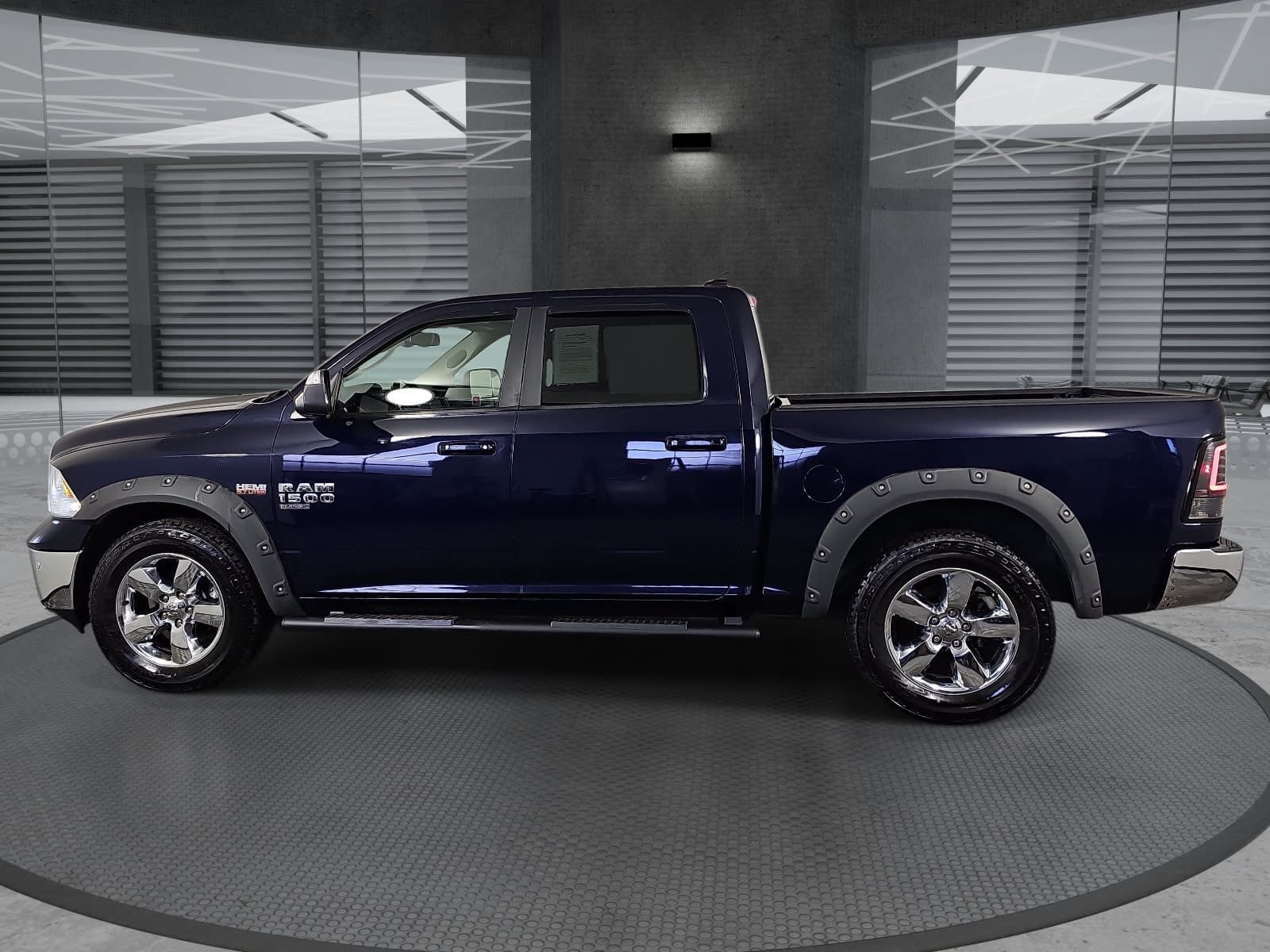 Used 2019 RAM 1500 Big Horn AWD/4WD image 8
