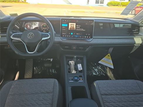 New 2026 Volkswagen Tiguan S FWD image 17