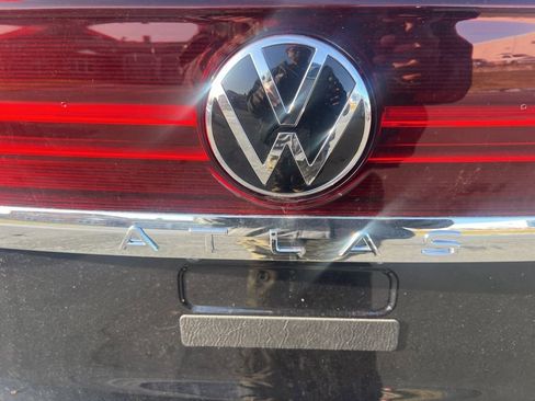 New 2026 Volkswagen Atlas SE image 8