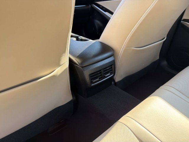 Used 2017 Lexus IS 300 AWD w/ Navigation System Package image 28
