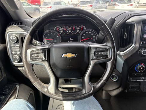 Used 2022 Chevrolet Silverado 2500 LT w/ Convenience Package image 24