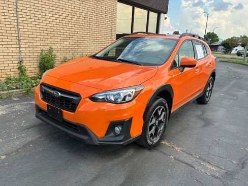 Used 2018 Subaru Crosstrek 2.0i Premium w/ Moonroof Package AWD/4WD image 1