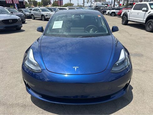 Used 2023 Tesla Model 3 Standard Range RWD image 2