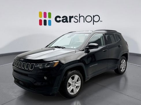Used 2022 Jeep Compass Latitude image 1