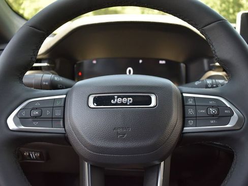 Used 2024 Jeep Compass Limited AWD/4WD image 14