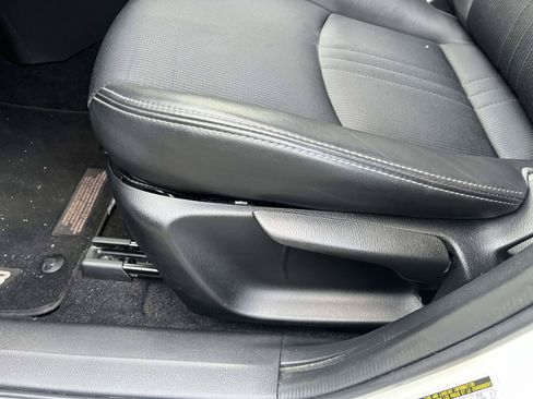 Used 2019 MAZDA CX-3 Touring w/ Preferred Equipment Package FWD image 16