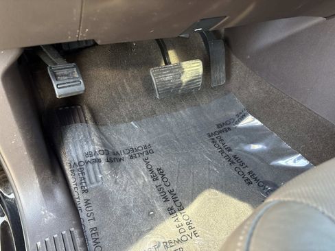 Used 2017 Chevrolet Silverado 1500 LTZ w/ High Desert Package image 16