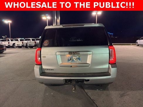 Used 2017 GMC Yukon SLT image 4