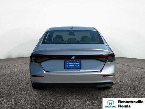 New 2025 Honda Accord LX image 4
