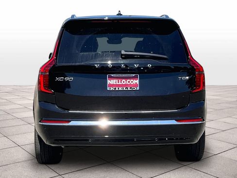 New 2026 Volvo XC90 T8 Ultra w/ Protection Package Premier AWD/4WD image 6