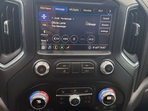 Used 2020 GMC Sierra 1500 AT4 w/ AT4 Premium Package image 7