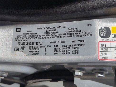 Used 2011 Chevrolet Colorado LT RWD image 28
